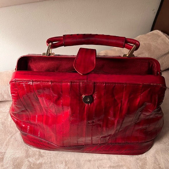 Leather handbag and matching lipstick holder ( made from real eel skin) - Picture 4 of 12